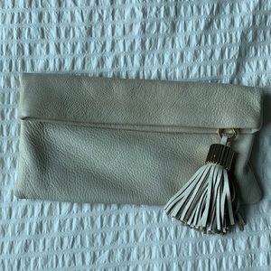 India Hicks Carmen Clutch cream leather